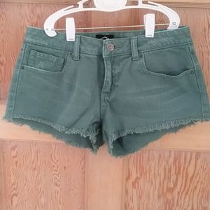 (NWOT)RVCA denim green short size 27